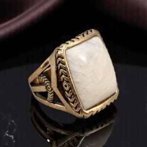 Vintage Barse Thai Men’s Gold Tone Tribal Carved Ring with Large Cabochon Sz 8